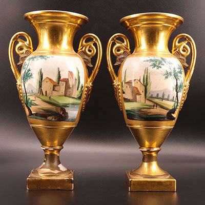 France - Paire de vases en porcelaine de Paris scène romantique