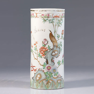 China roll vase in porcelain with floral decoration 19th