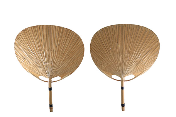 Ingo Maurer (born in 1932) Uchiwa III model Pair of bamboo and rice paper wall lights Design Edition M 1973