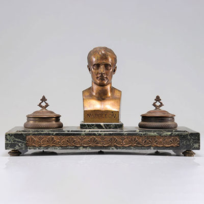 Emile Pinedo (1840-1916) Inkwell in marble and bronze decorated with the bust of Napoleon