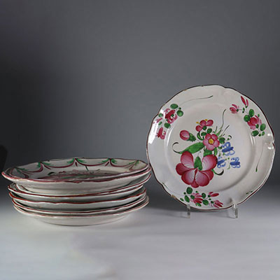 8 large Strasbourg porcelain dishes from the 18th