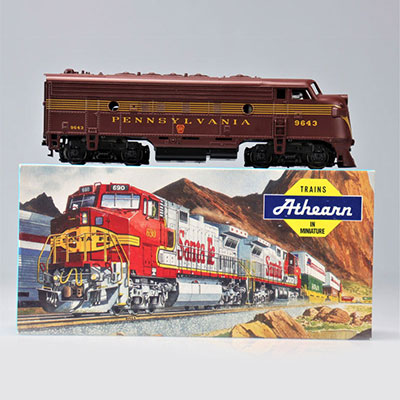 Athearn locomotive / Reference: 3205 / Type: F7A Super Power Sp Passenger #9643