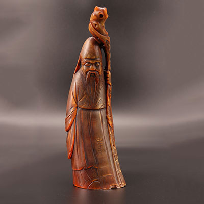 China - Character in carved horn 19th