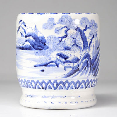 Vase en porcelaine de chine blanc bleu