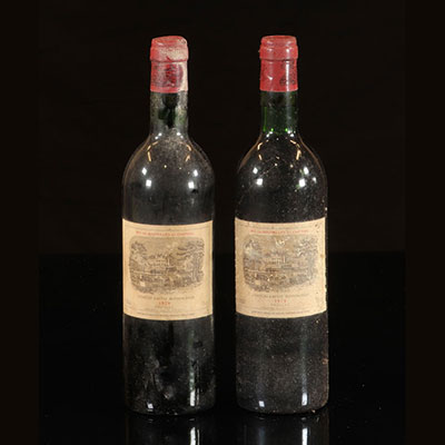 Wine - 2 bottles 75 cl Red Pauillac Château Lafite Rothschild Château Lafite Rothschild 1979 Baron Philippe de Rothschild