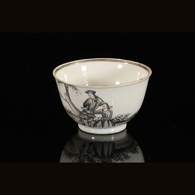中国-18世纪的中国浮雕式灰色装饰画画法瓷碗