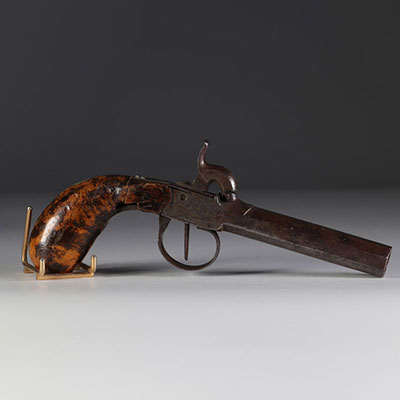 Small pistol from Liège, 19th century 