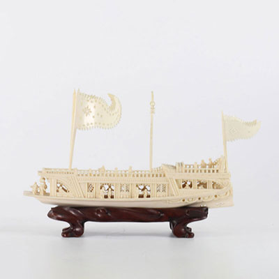China Canton sculpture of a boat circa 1900