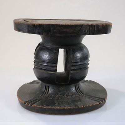 Mangbetu. (DR Congo) Old stool