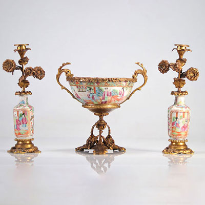 Garniture en porcelaine de canton et bronze doré époque Napoléon III