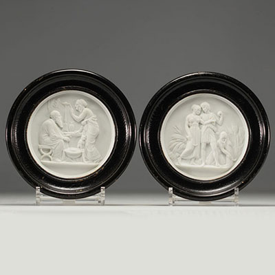 Pair of porcelain medallions, 