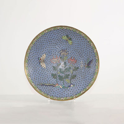 China cloisonné plate decorated with flowers and butterflies republic period