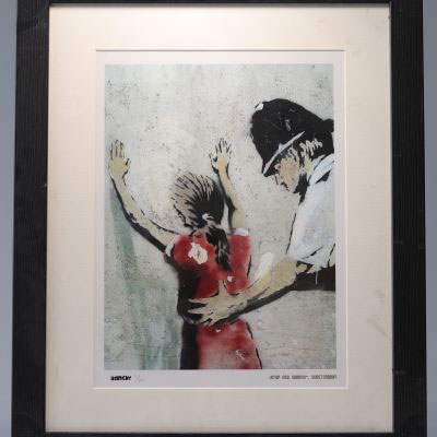BANKSY (GB, 1974)Stop and search, 2015. According to.- Offset print numbered at 300 in pencil 