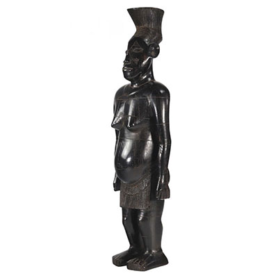 Statue Mangbetu en bois lourd ca 1930 , Prov: ex Alain Guisson