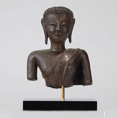 Buste de bouddha en bronze