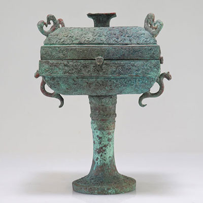 Old cup covered in bronze with blue green patina 8 characters on the foot Warring States