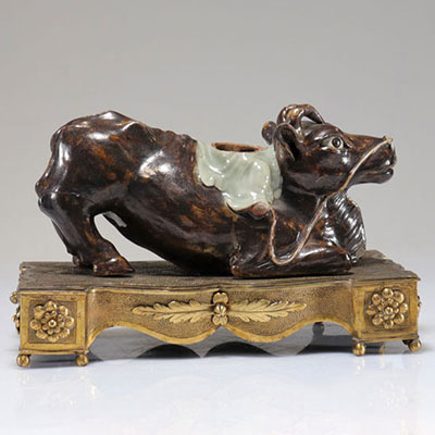 Asian glazed stoneware inkwell, Louis XV period, gilt bronze base