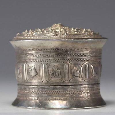 Embossed silver betel box, Burma, 19th C.