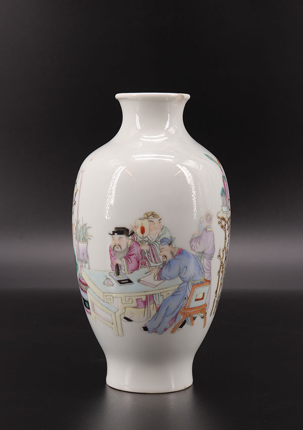 Vase en porcelaine de chine république 