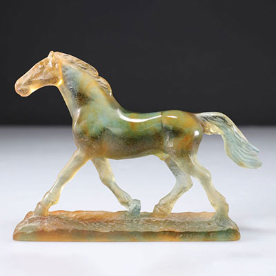 Statue cheval Daum en pâte de verre