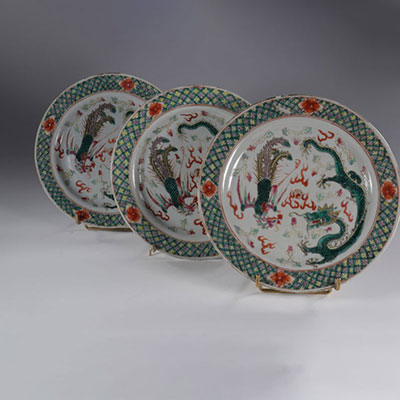 Set of three porcelain dragon phoenix plates, China circa 1900.