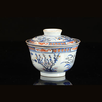 China - Blue white bowl with plant decoration and flowers Kangxi brand