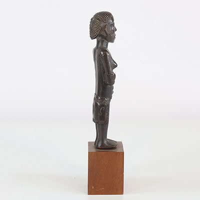 Statuette africaine Congo, patine foncée