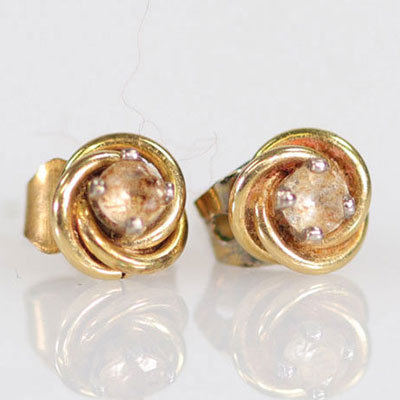 Pair of earrings, 18 K gold and diamond