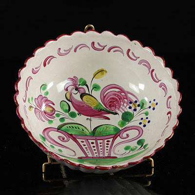 Les Islettes Bowl decorated with red flowered basket and red rooster. 19th