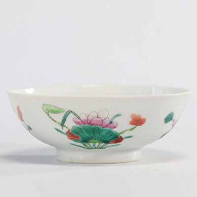 Bol en porcelaine de chine famille rose XIXe siècle