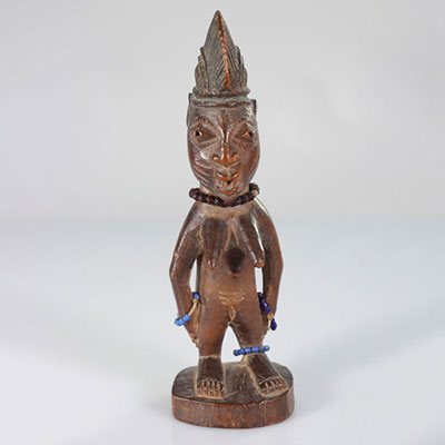 Africa - Ibidji wooden statuette - early 20th century