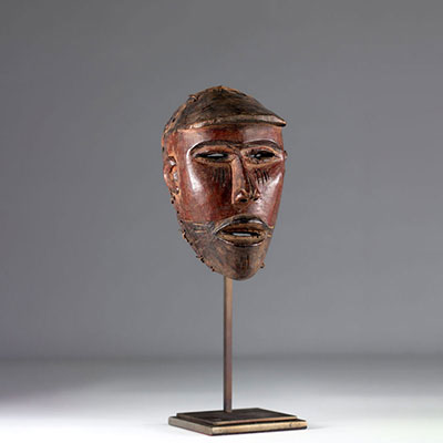 Masque Kongo (Afrique R.D.C.) 1ère moitié 20ème - ex galerie Gert Lambregts (Amsterdam), H.Van Der Ploeg, Jan Kusters