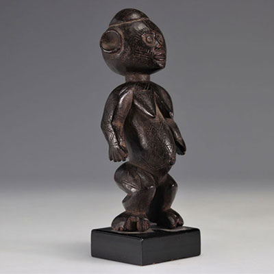 Old African carved wooden statue
