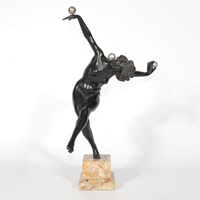 COLINET Claire (1880-1950) - Imposant bronze. 