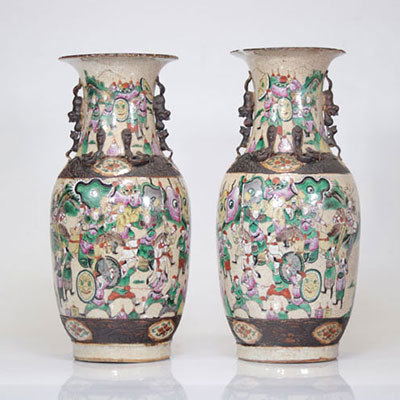 Pair of Nanjing porcelain vases