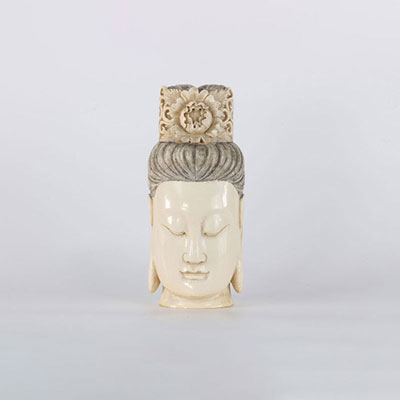 Chine tête de Guanyin en ivoire finement sculptée vers 1900