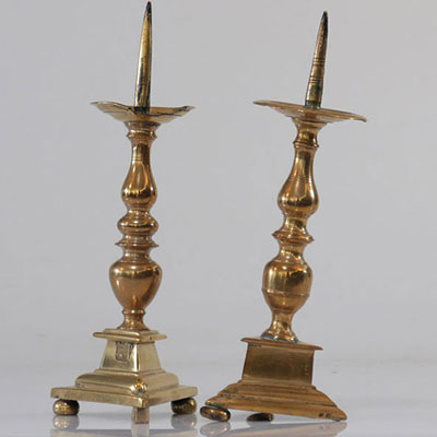 Set of 2 brass candlesticks