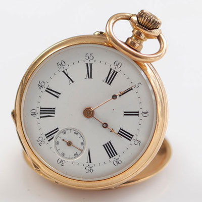 Chrono pocket watch in yellow gold