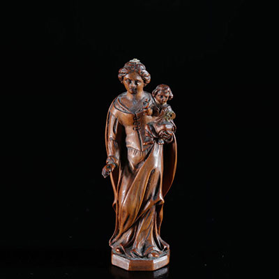 Flemish School of the 17th Carved Boxwood Madonna and Child (accidents)