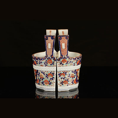 Japon - paire de vases en porcelaine Imari