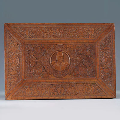 Grand Ottoman box in finely carved wood