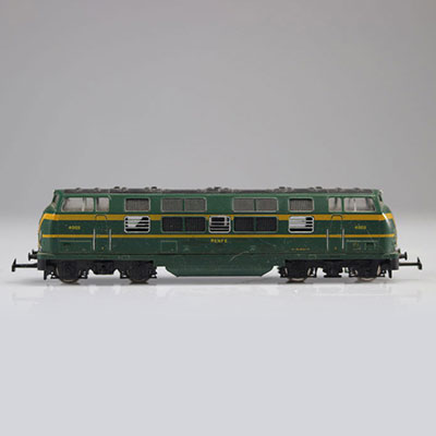 Locomotive Jouef / Référence: Même boîte / Type: loco diesel 4003