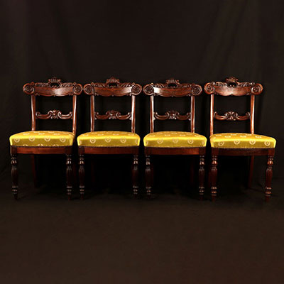 4把19世纪的桃花心木椅子