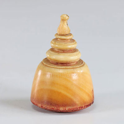 Sceau en forme de stupa