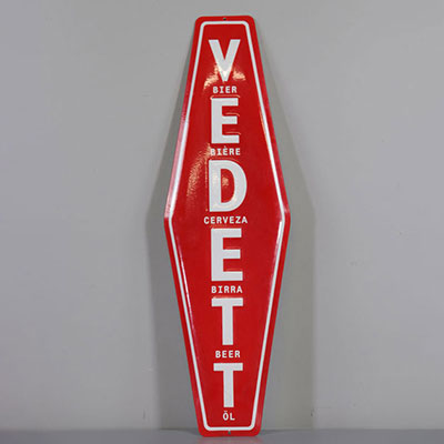 Red Vedett plaque