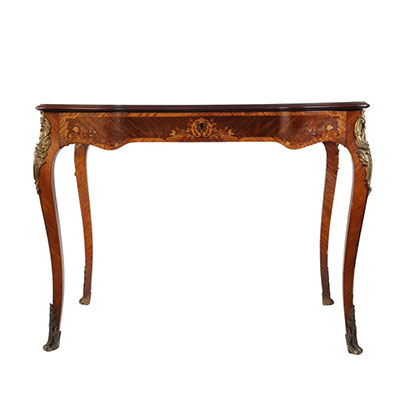 Louis XV desk in floral and bronze marquetry
