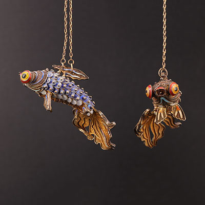 China - pair of articulated fish in enamel 20th