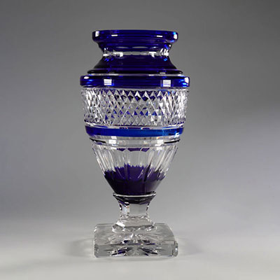 Val Saint Lambert imposant vase Jupiter bleu