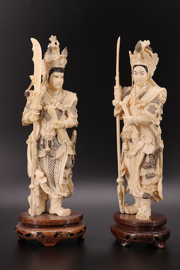 Pair of finely carved ivory Chinese warriors 19th