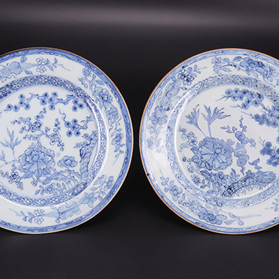 CHINA - XVIIIth - pair of plates - white blue